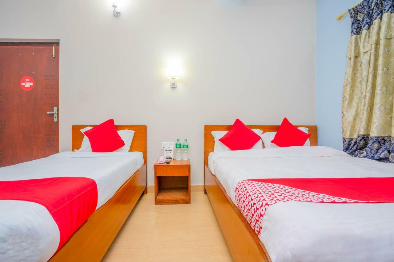 Oyo 575 Api Suites Pókhara Exteriér fotografie