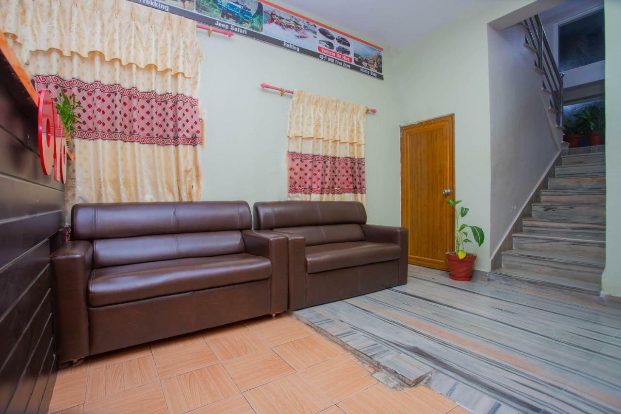 Oyo 575 Api Suites Pókhara Exteriér fotografie